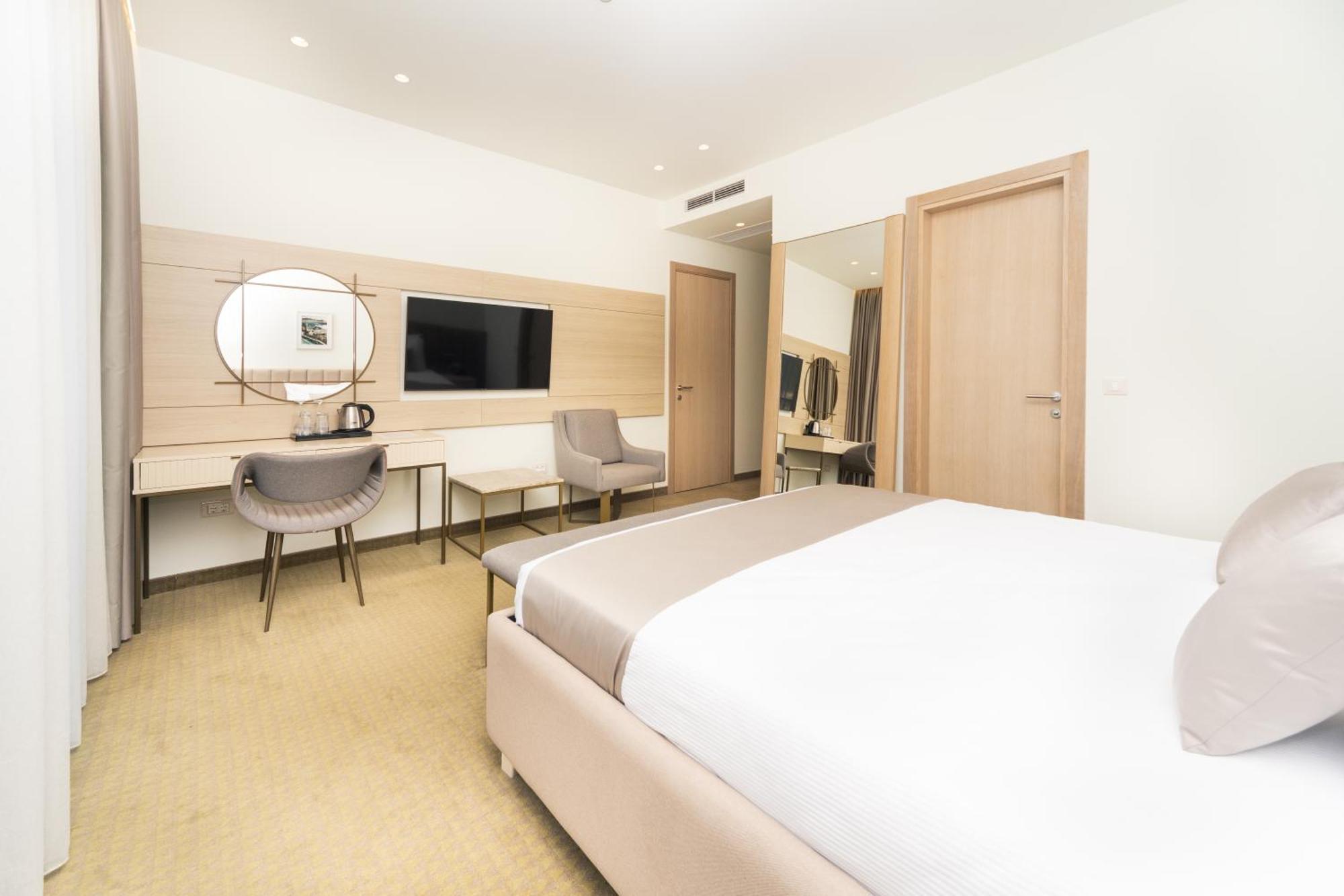 Hotel Pima בודווה מראה חיצוני תמונה